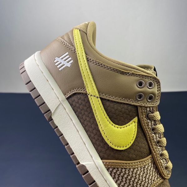 Undefeated x Nike Dunk Low DH3061-200