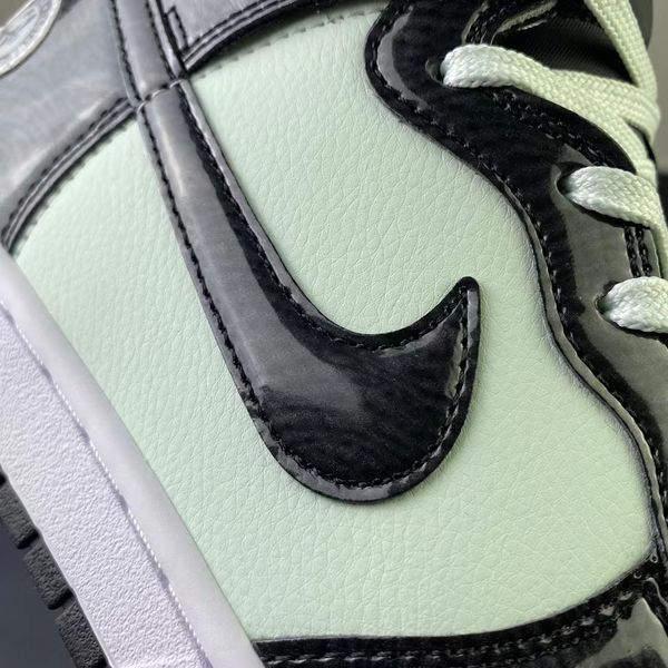 Nike SB Dunk