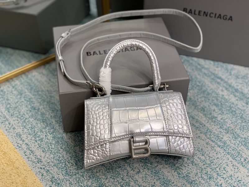 B*alenciaga Top Bag 35