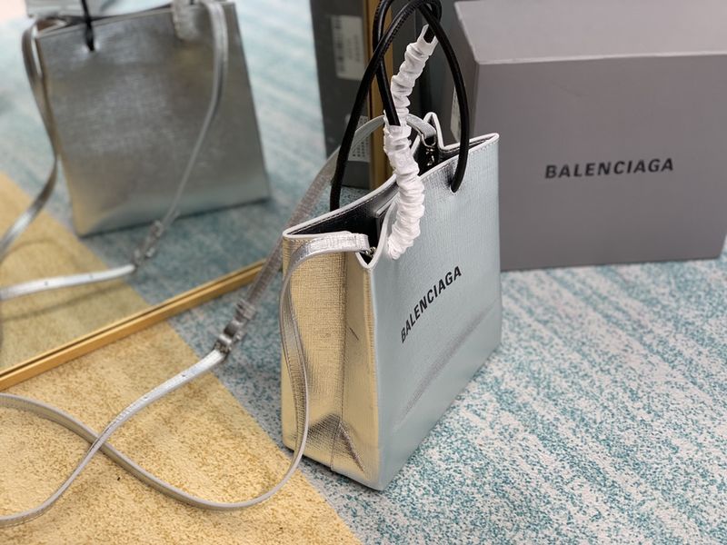 B*alenciaga Top Bag 19*20*9cm 1