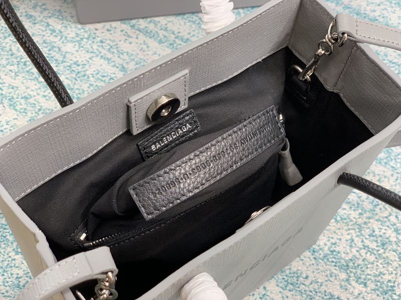 B*alenciaga Top Bag 19*20*9cm 6