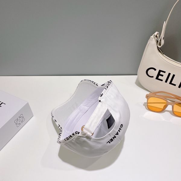 C*hanel  Hats Top XX230414-1