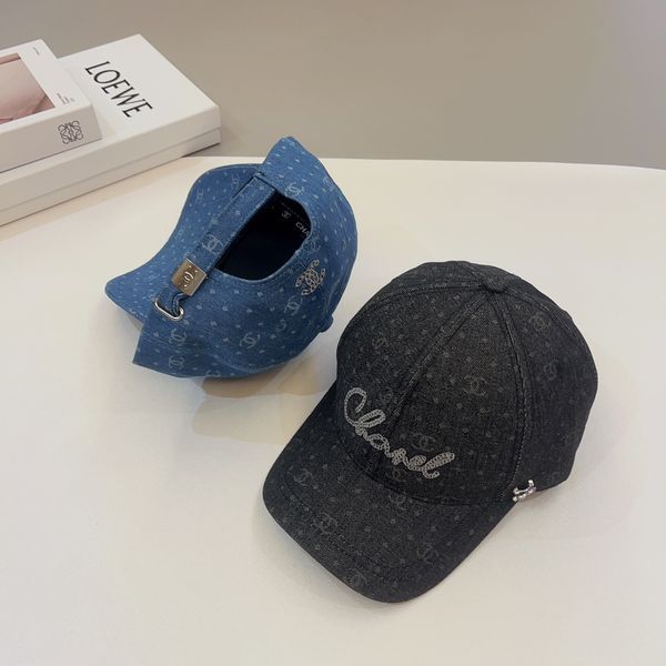 C*hanel  Hats Top XX230420-1