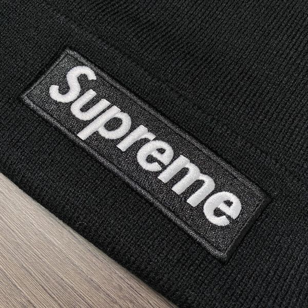 S*upreme Hats Top XX20230714-49