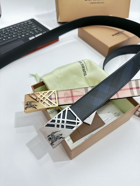 B*urberrry Top Belts  AT 20230905-110