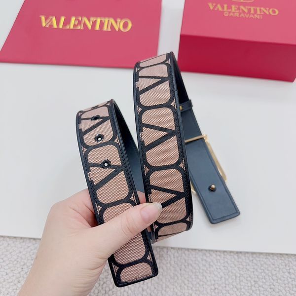 V*alentino Top Belts  AT 20230908-46