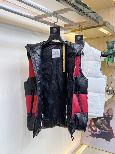 M*oncler Vest Top Quality AZ 20231018-57