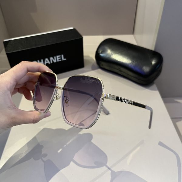 C*hanel Top XX 20240323-1