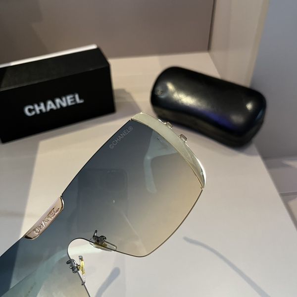 C*hanel Top XX 20240323-6