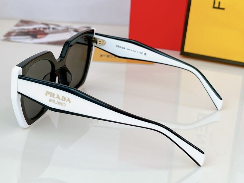 P*rada Glasses Top XX 20240327-3