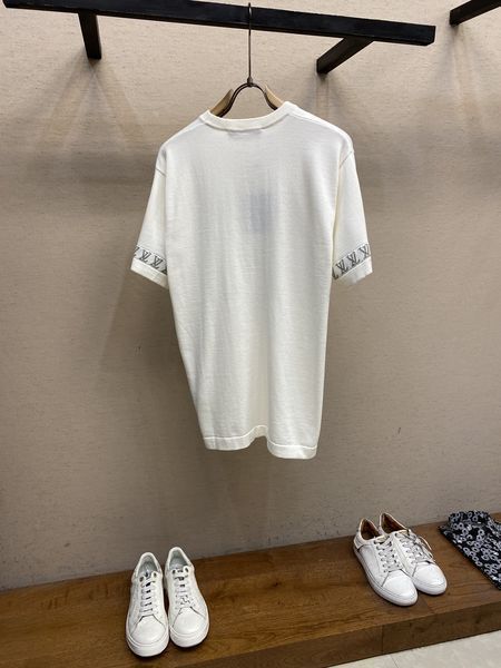 L*ouis V*uitton  T-shirt  Top Quality D17 202404112-11