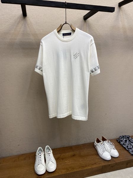 L*ouis V*uitton  T-shirt  Top Quality D17 202404112-11