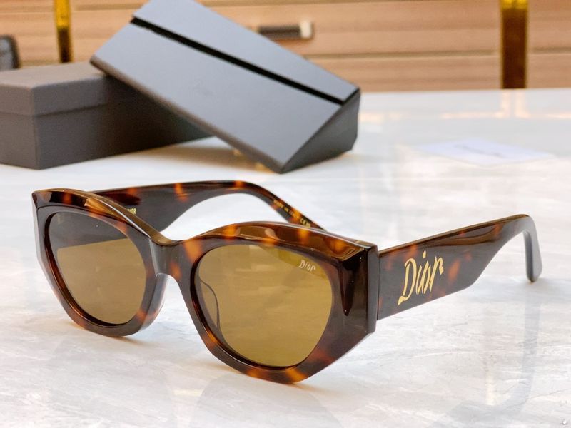 D*ior Glasses Top XX 20240414-7