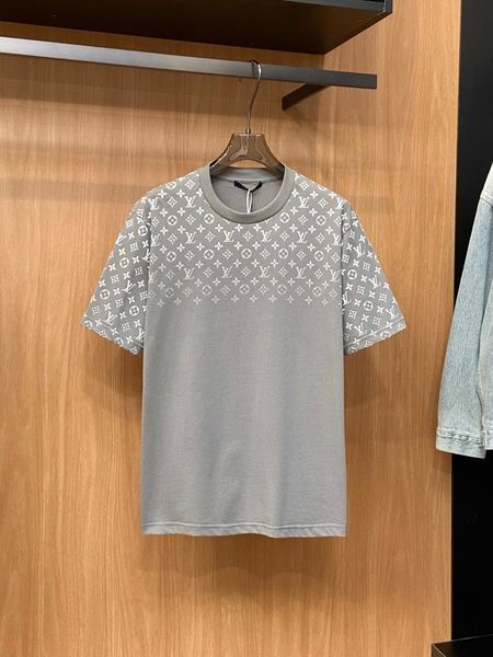 L*ouis V*uitton  T-shirt  Top Quality D17 20240415-8