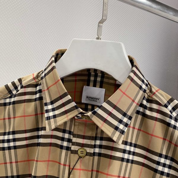 B*URBERRY  shirt Top Quality D17 20240419-37