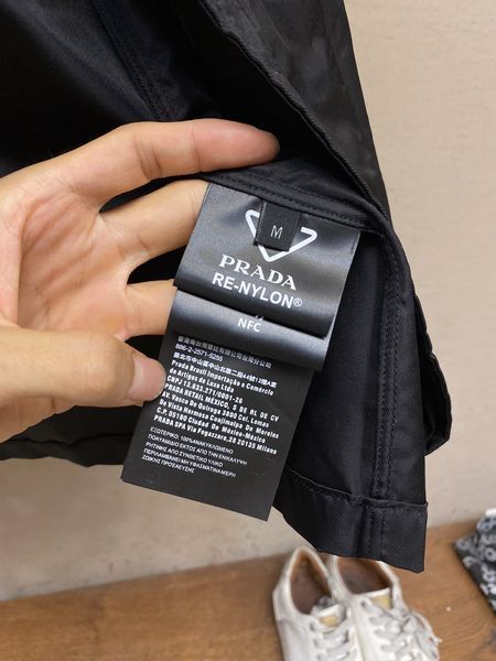 P*rada shiet Top Quality D17 20240422-21