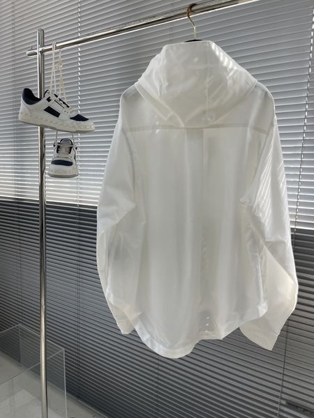 P*rada Coat Top Quality D17 20240422-39