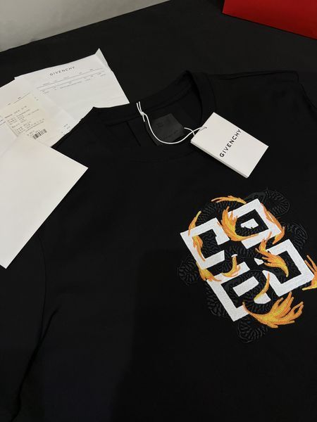 G*ivenchy T-shirt Top Quality D17 20240425-14