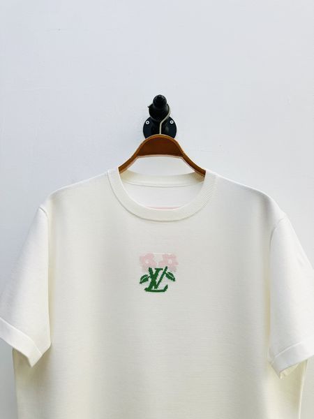 L*ouis V*uitton  T-shirt  Top Quality D17 20240506-19