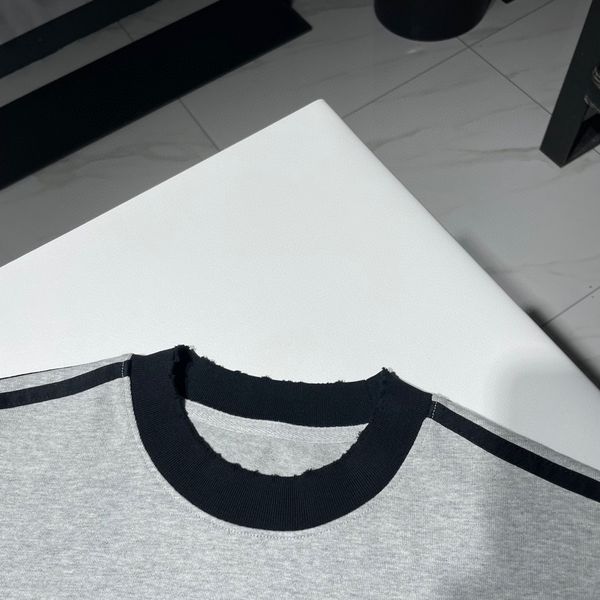 B*alenciaga sweater Top Quality D17 20240506-31