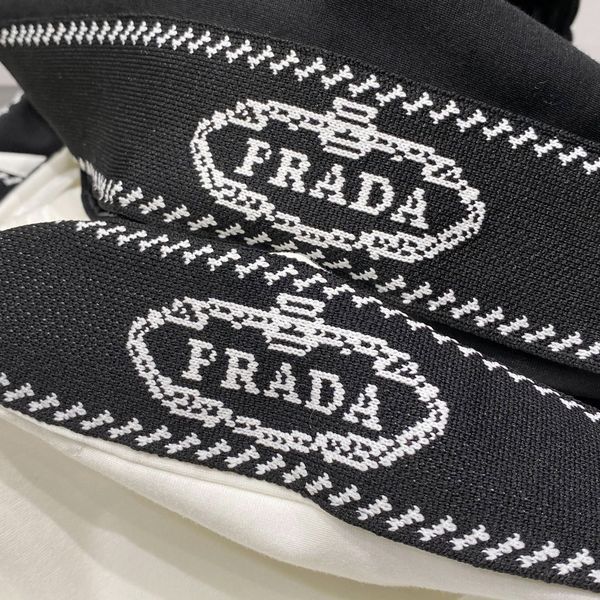 P*rada Pants Top Quality D17 202405010-1