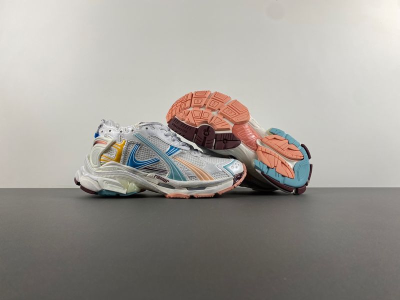 B*alenciaga runner Sneaker AM20240629-3
