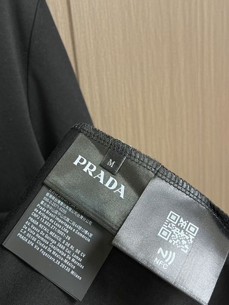 P*rada T-shirt Top Quality D1720240713-1