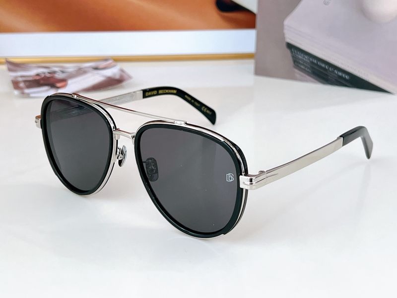 D*AVID BECKHA Glasses Top XX 20240718-65