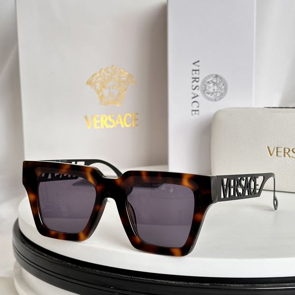 V*ersace Glasses Top XX 202400802-11
