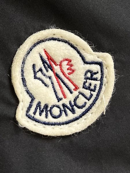 P*rada  Vest Quality D17 20240805-18