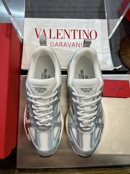 V*alentino Top  Sneaker Low RR 20240815-7