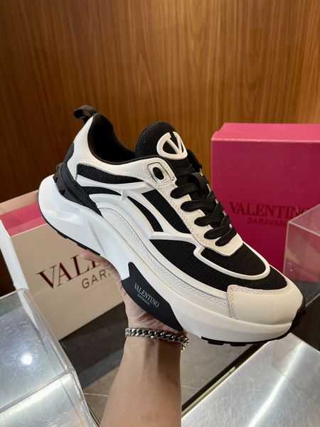 V*alentino Top Sneaker Low RR 20240815-30