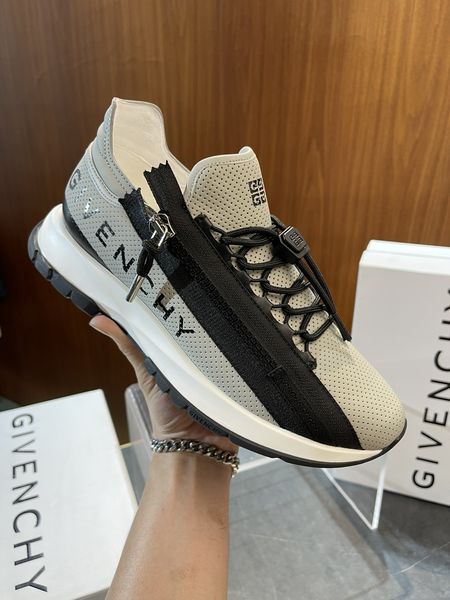 G*ivenchy Top Sneaker Low RR 20240815-31