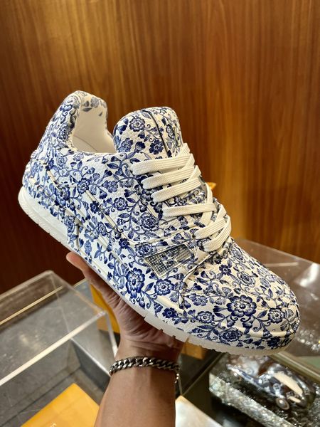 L*ouis V*uitton Top Sneaker Low RR 20240815-33