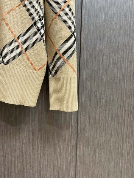 B*URBERRY  Sweater Top Quality D17 20240819-19