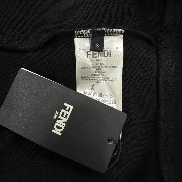 P*rada  Hoodie Top Quality D17 20240821-49