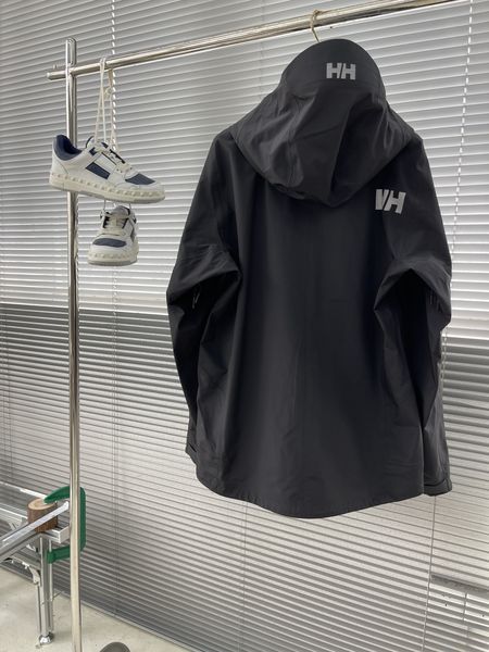 H*elly Hansen Coat D17 20240821-77