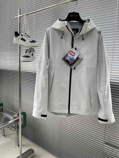 H*elly Hansen Coat Quality D17 20240821-79