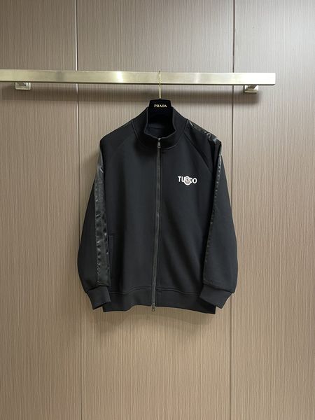 P*rada  Suit Top Quality D17 20240824-19