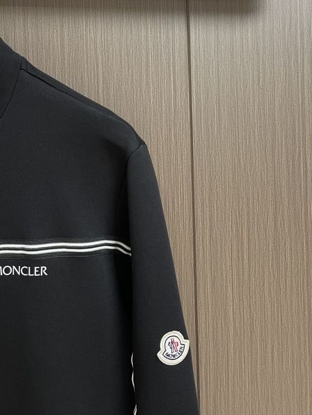 P*rada  Suit Top Quality D17 20240824-19