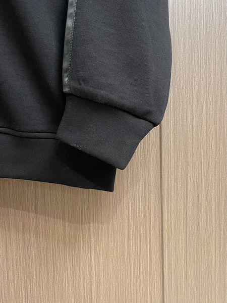 P*rada  Suit Top Quality D17 20240824-19