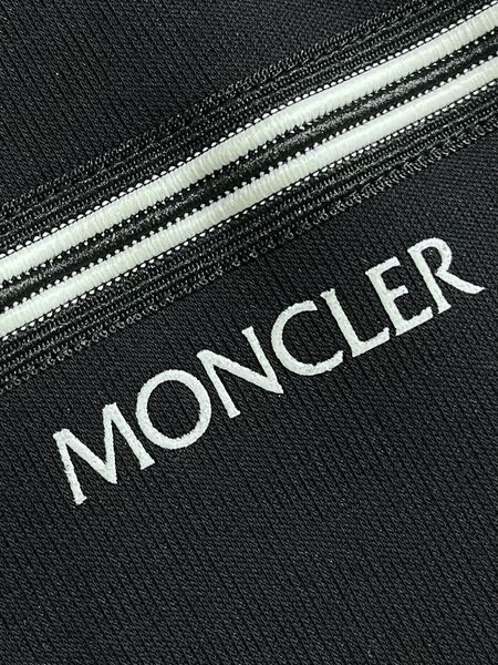 P*rada  Suit Top Quality D17 20240824-19