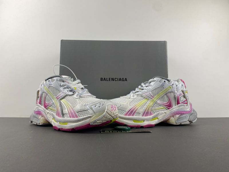 B*alenciaga runner Sneaker AM20241104-3