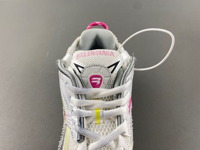 B*alenciaga runner Sneaker AM20241104-3