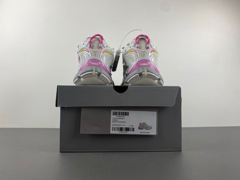 B*alenciaga runner Sneaker AM20241104-3