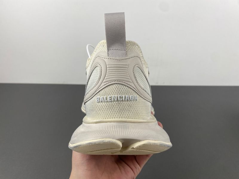 B*alenciaga 3XL AM 20250105-1
