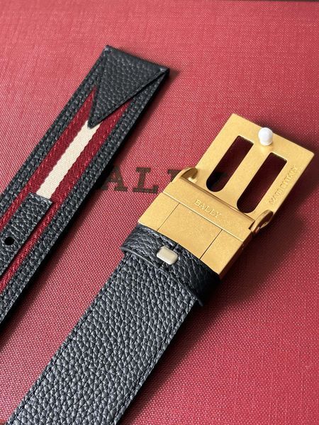 B*urberrry Belts  XX  20250115-11