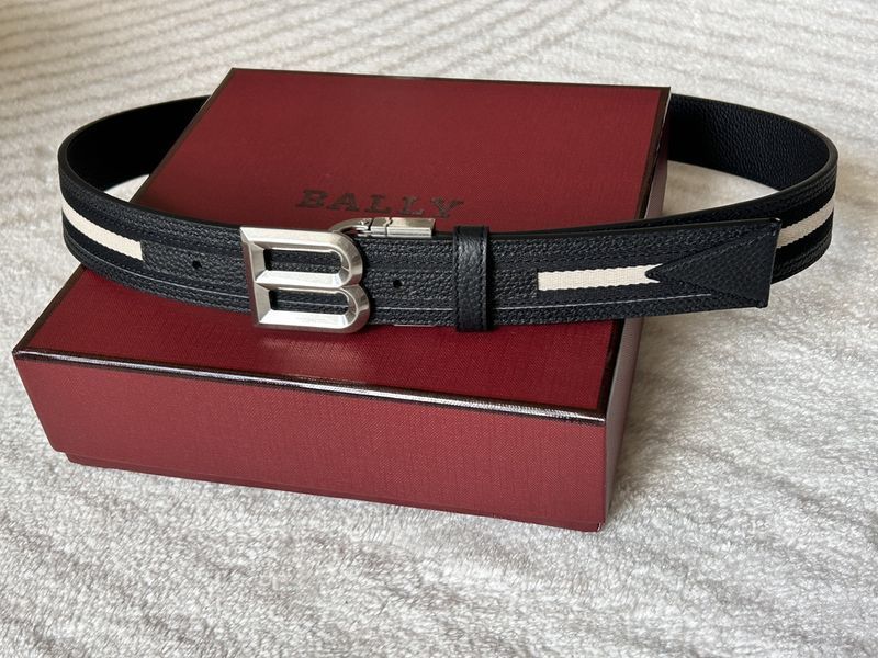 B*urberrry Belts  XX  20250115-12