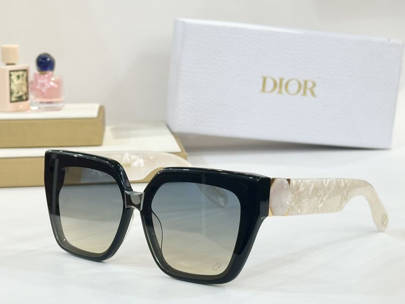 D*ior Glasses Top XX 20250401-2