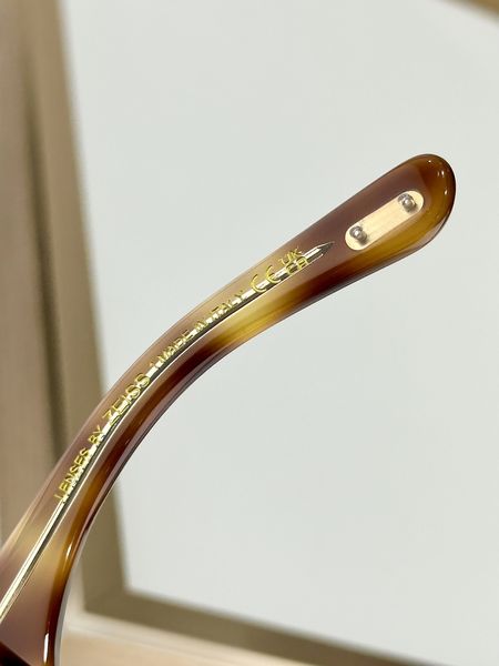 T*omford Glasses Top XX  20250401-11